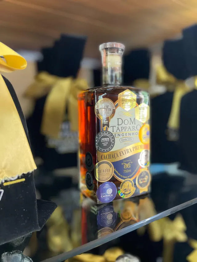 Cachaça Extra Premium 10 Anos Carvalho Americano – 750ml (Cópia)